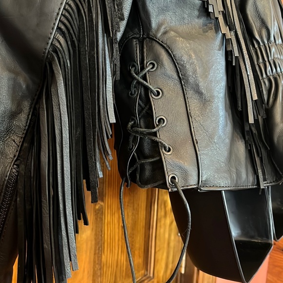 🎉HOST PICK! NWOT Black & Red Fringe Riding Leather Jacket - Picture 9 of 10